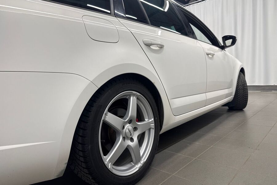 Skoda Octavia vaihtoauto