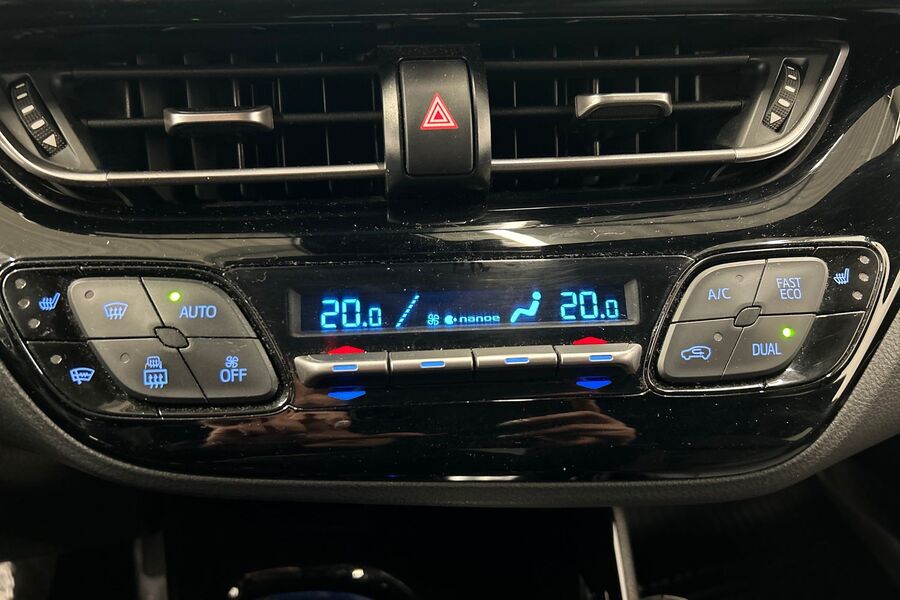 Toyota C-HR vaihtoauto