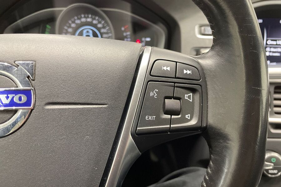 Volvo V60 vaihtoauto