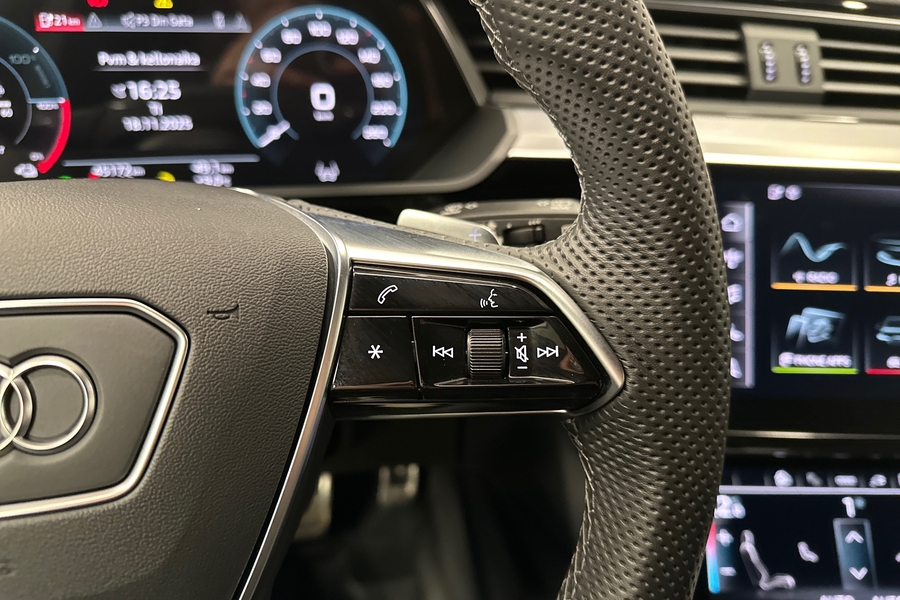 Audi Q8 e-tron vaihtoauto