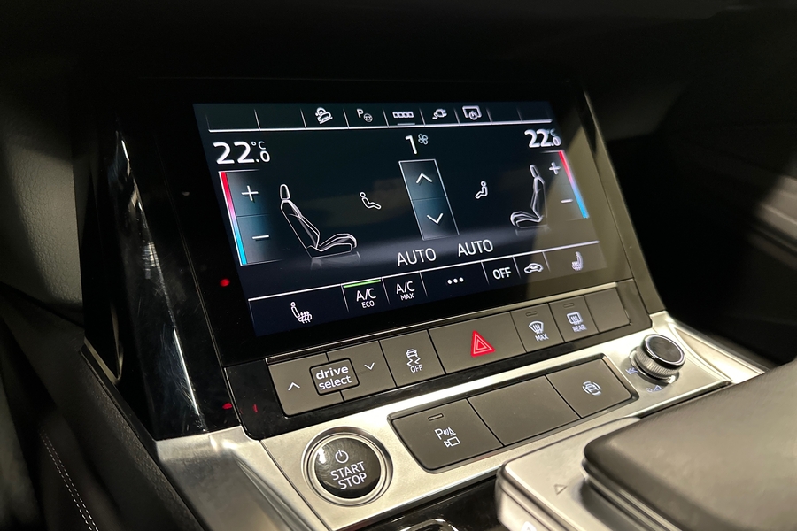 Audi Q8 e-tron vaihtoauto