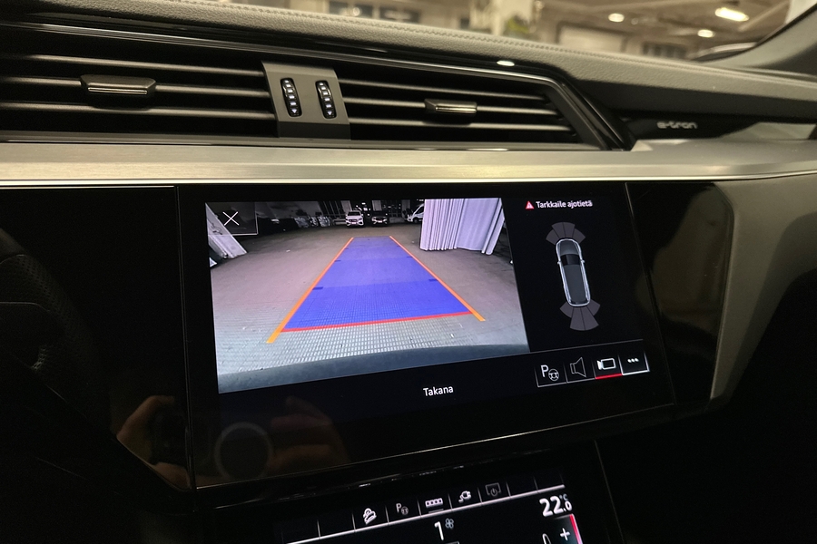 Audi Q8 e-tron vaihtoauto