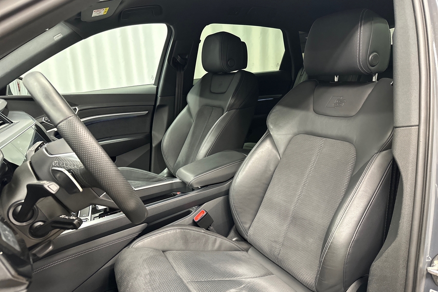 Audi Q8 e-tron vaihtoauto