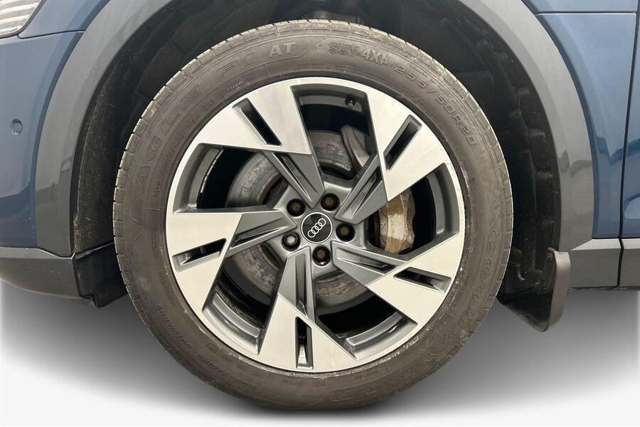 Audi e-tron vaihtoauto