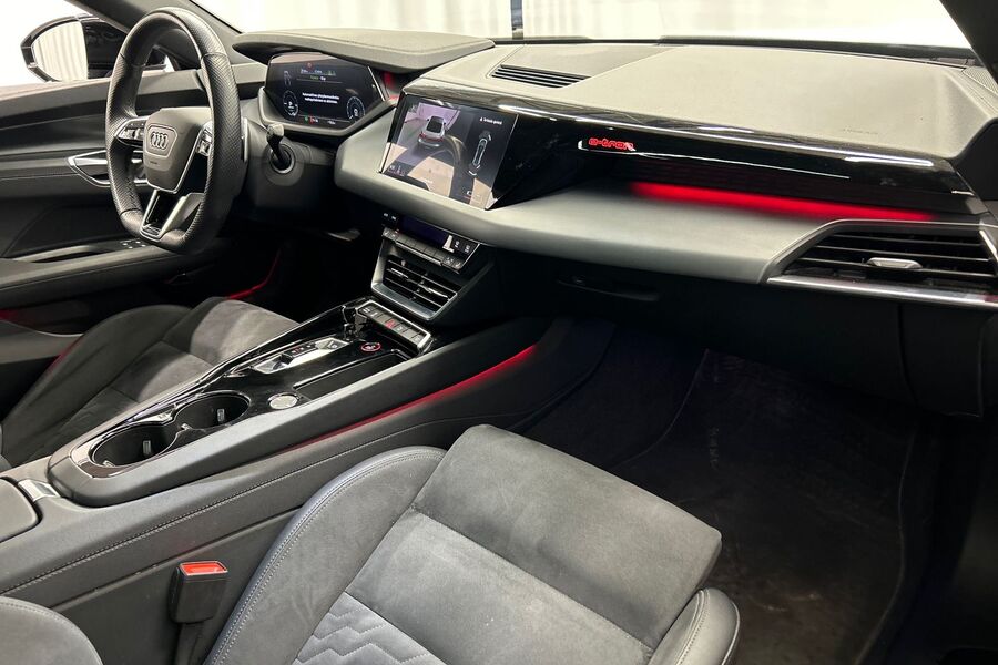 Audi e-tron GT vaihtoauto