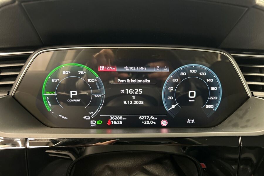 Audi e-tron vaihtoauto