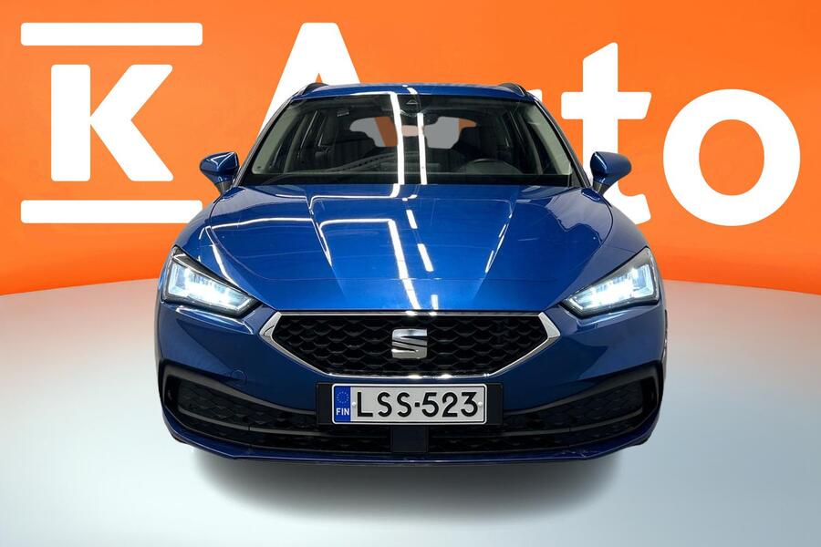 SEAT Leon Sportstourer vaihtoauto