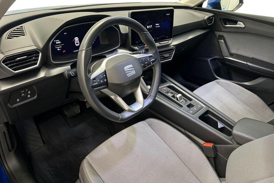 SEAT Leon Sportstourer vaihtoauto