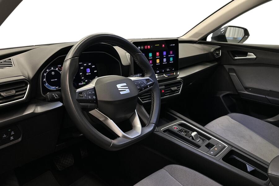 SEAT Leon Sportstourer vaihtoauto