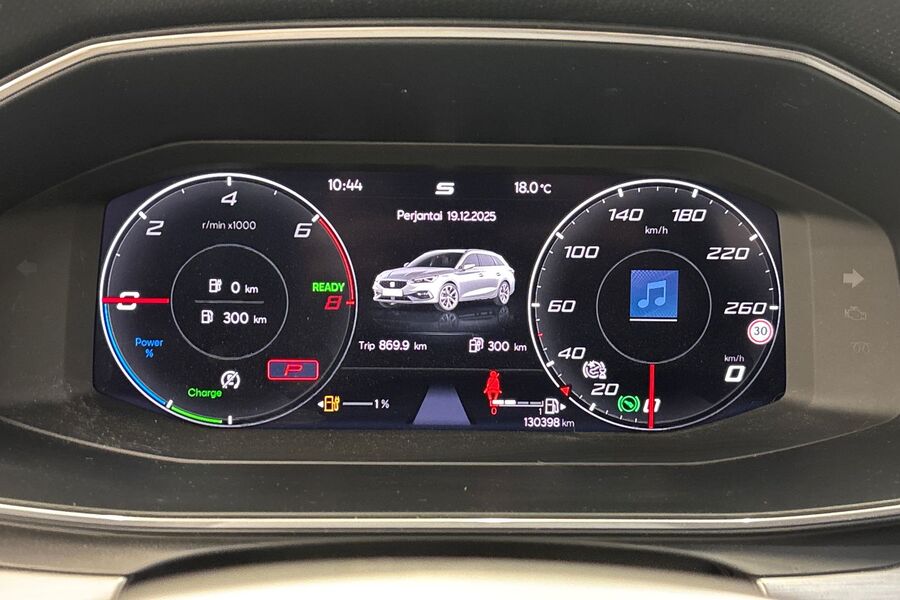 SEAT Leon Sportstourer vaihtoauto