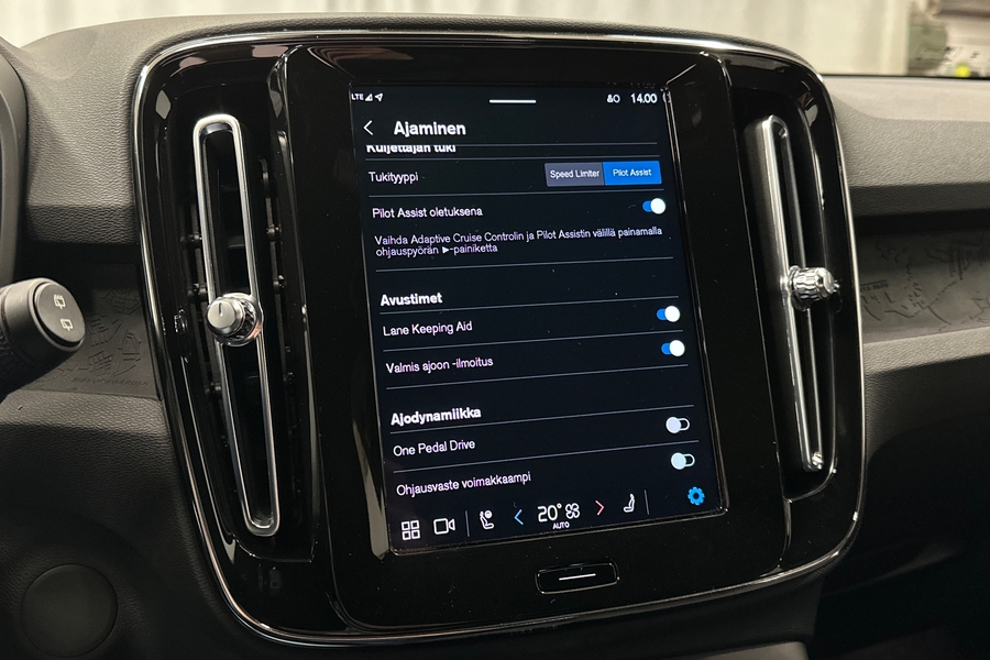 Volvo XC40 vaihtoauto