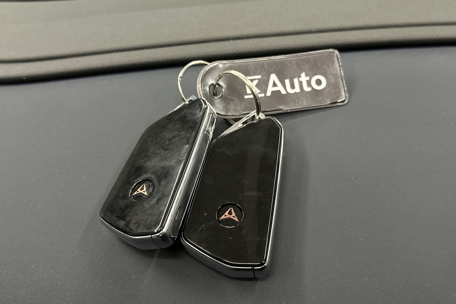 Cupra Tavascan vaihtoauto