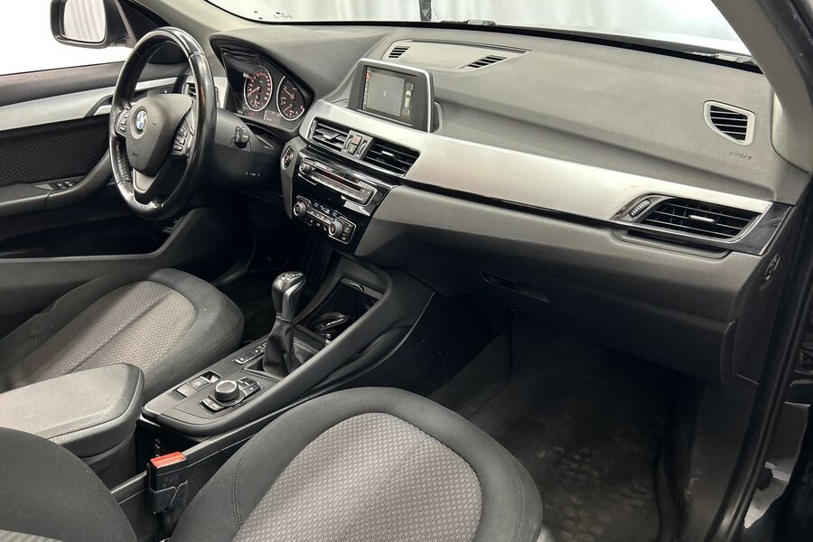 BMW X1 vaihtoauto
