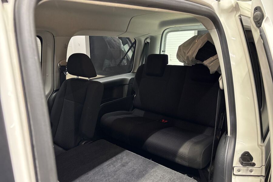 Volkswagen Caddy Maxi vaihtoauto