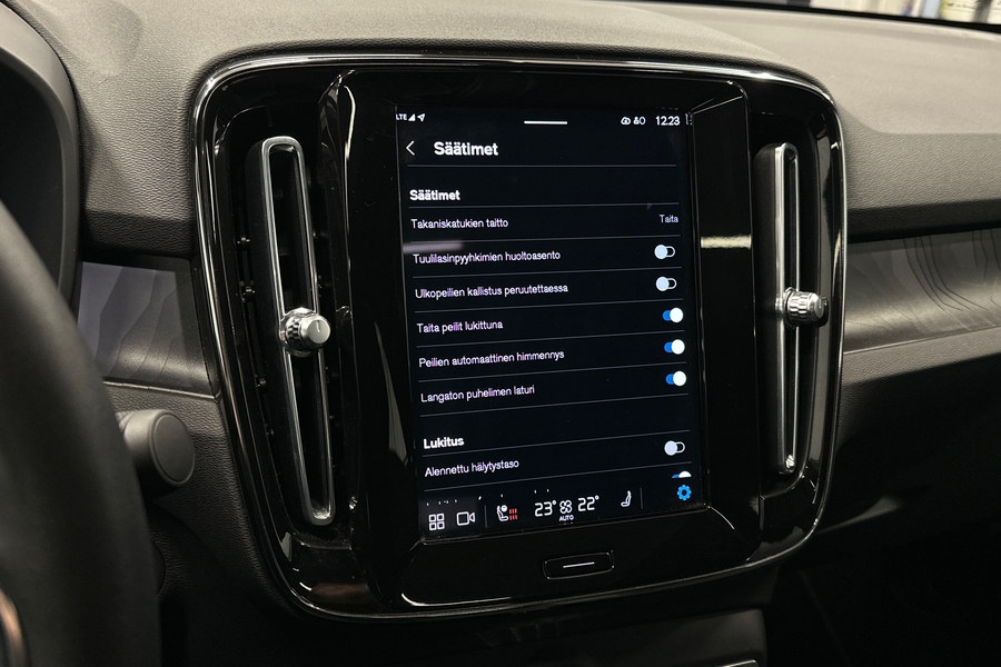 Volvo C40 vaihtoauto