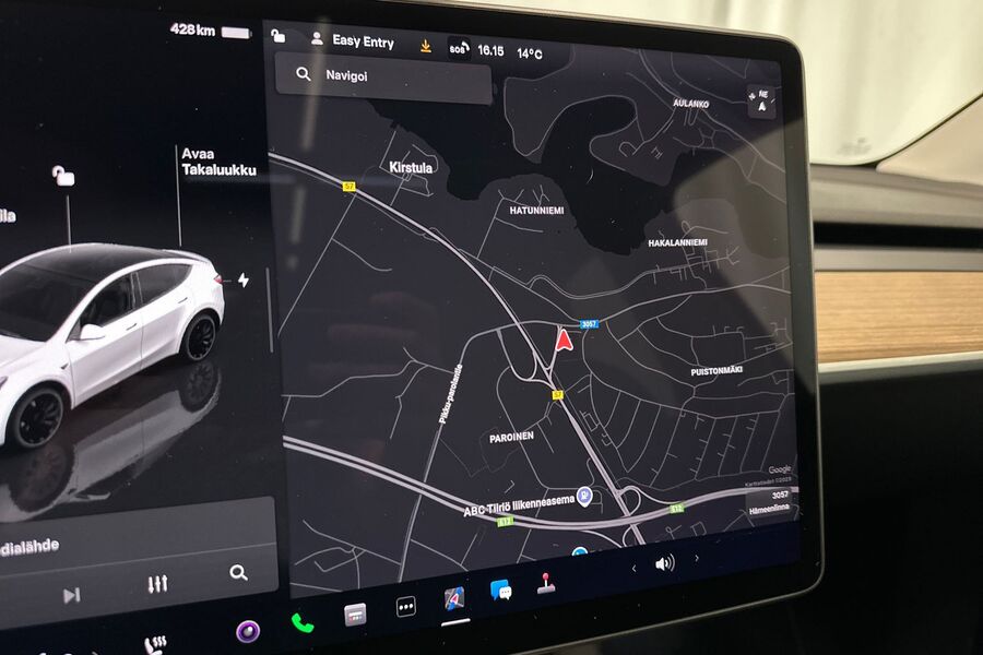 Tesla Model Y vaihtoauto