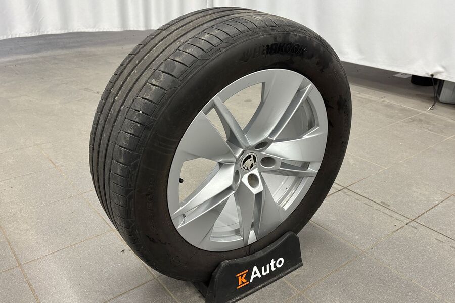 Skoda Enyaq vaihtoauto