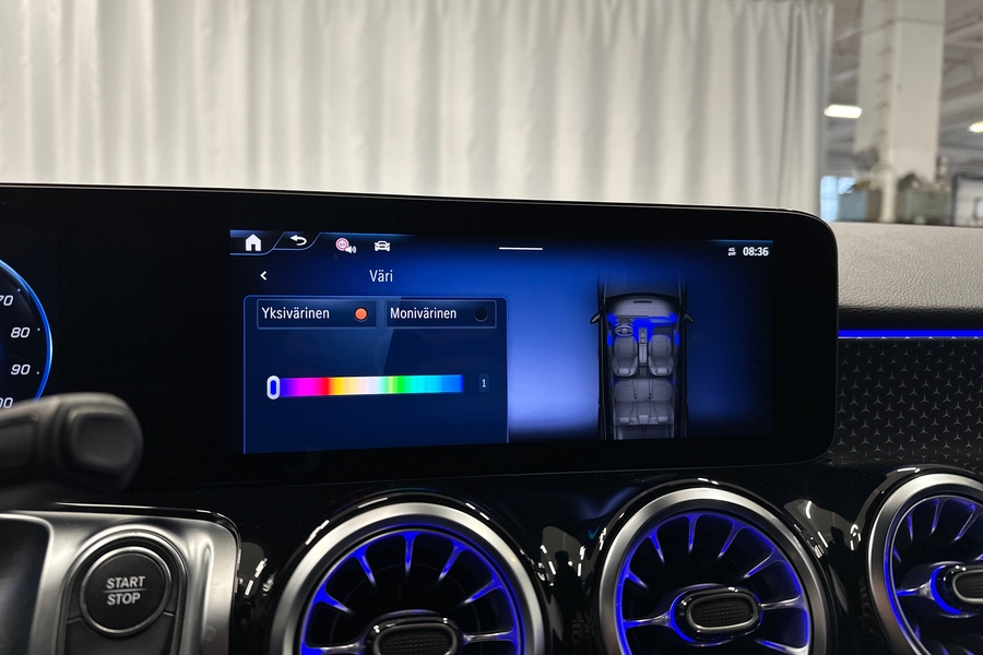 Mercedes-Benz EQB vaihtoauto