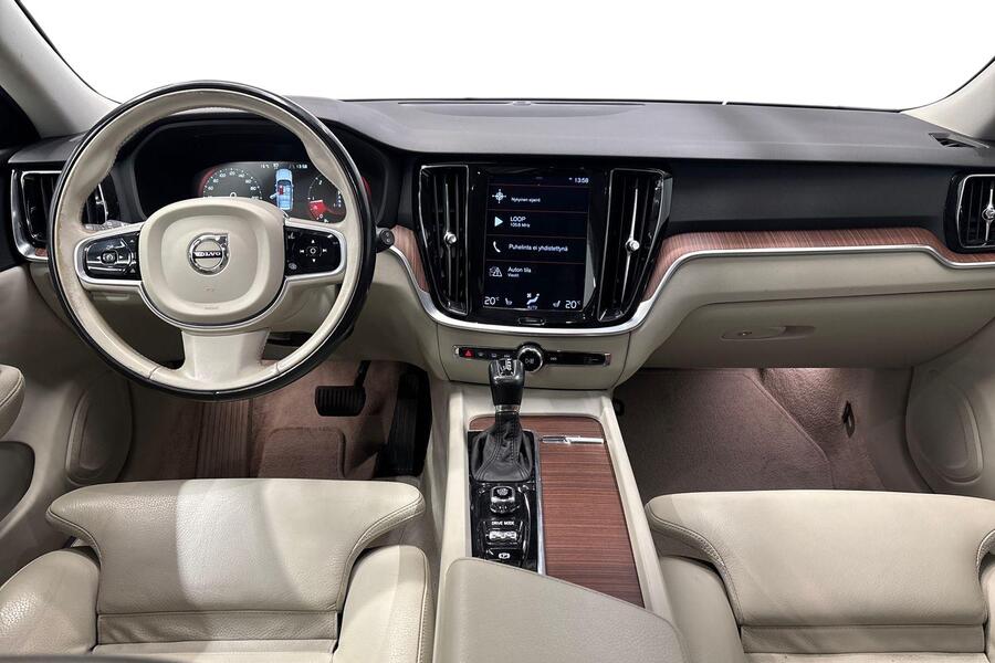 Volvo V60 vaihtoauto