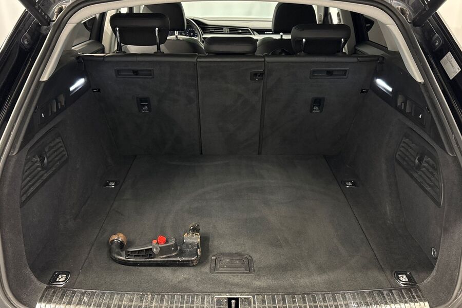 Audi e-tron vaihtoauto