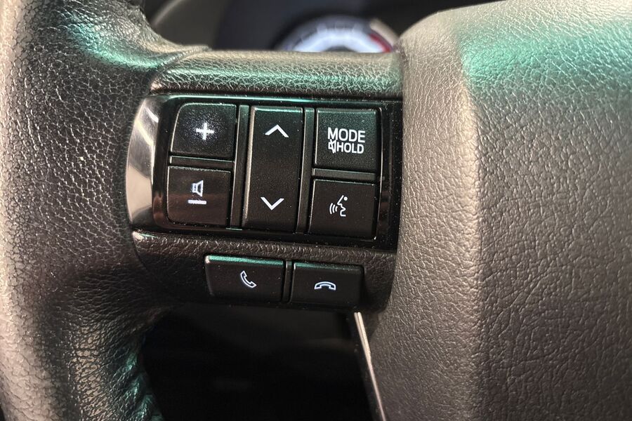 Toyota Hilux vaihtoauto