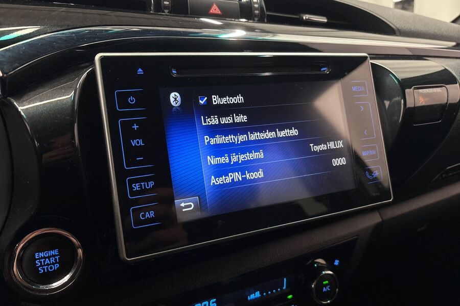 Toyota Hilux vaihtoauto