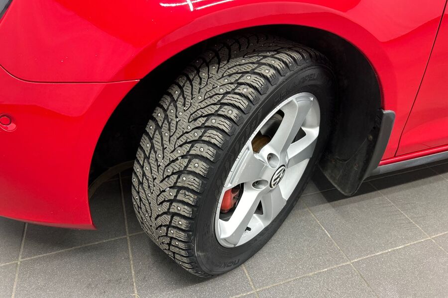 Volkswagen Golf vaihtoauto