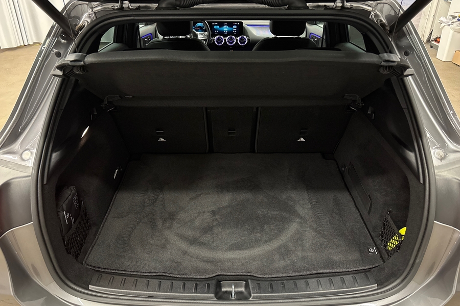 Mercedes-Benz EQA vaihtoauto