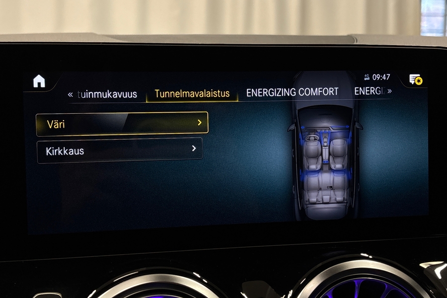 Mercedes-Benz EQA vaihtoauto