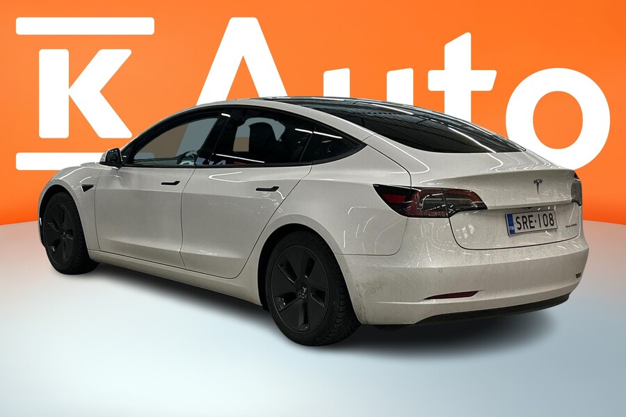 Tesla Model 3 vaihtoauto