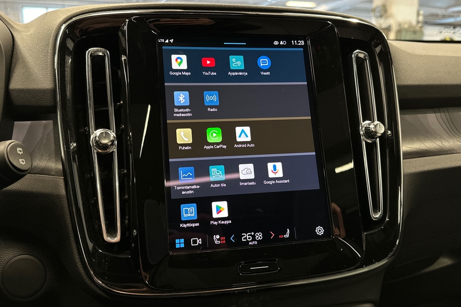 Volvo EX40 vaihtoauto