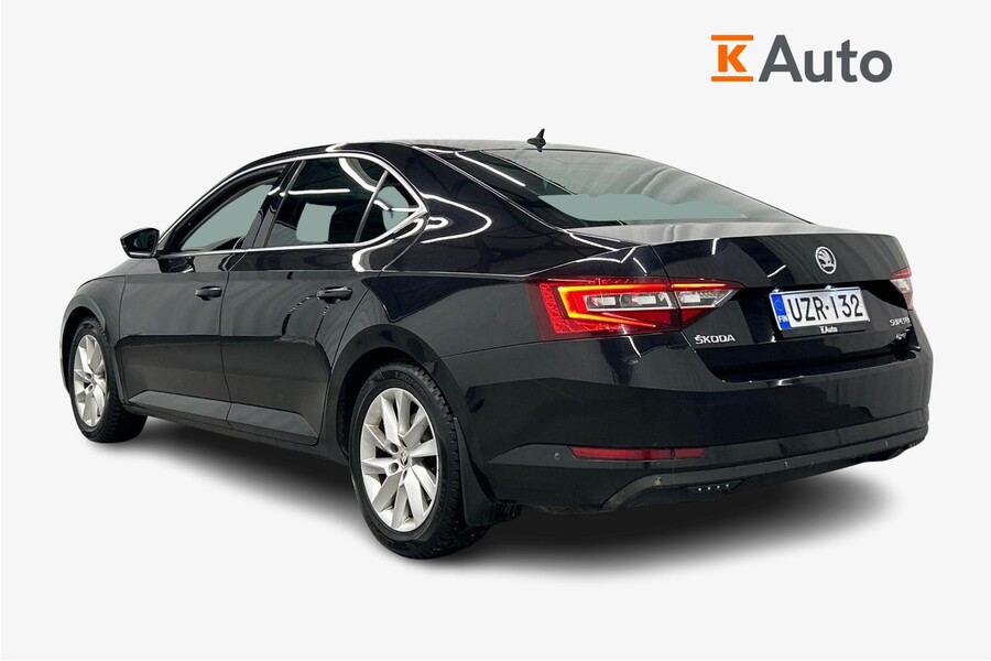 Skoda Superb vaihtoauto