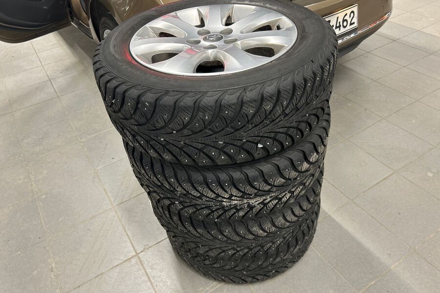 Opel Astra vaihtoauto