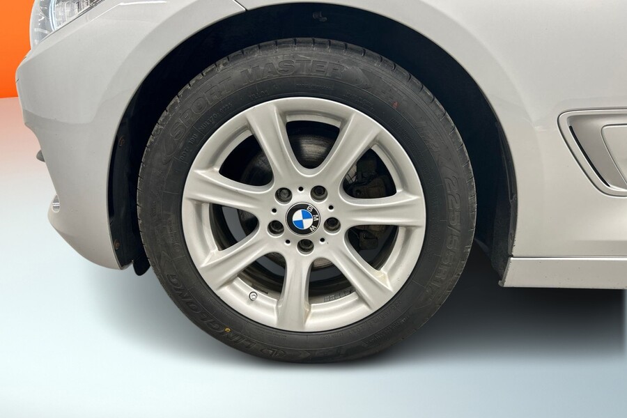 BMW 320 vaihtoauto