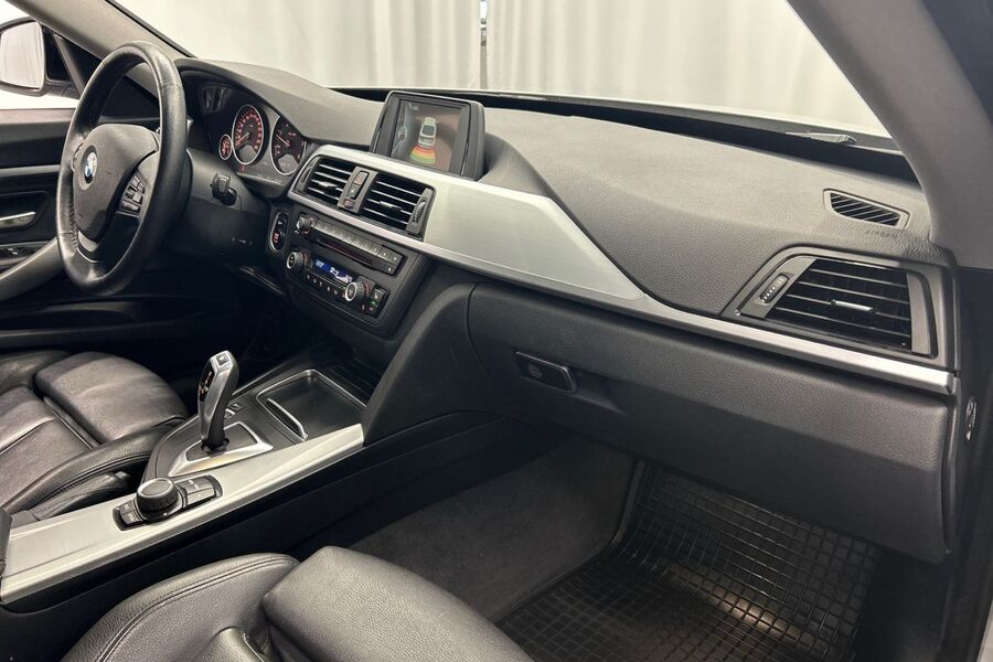 BMW 320 vaihtoauto