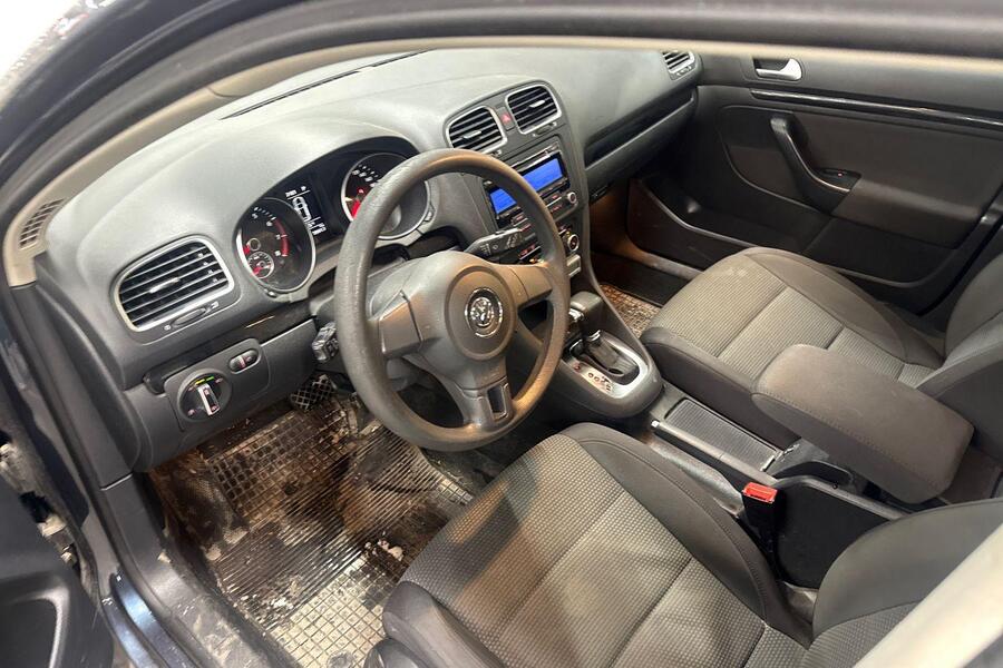 Volkswagen Golf vaihtoauto