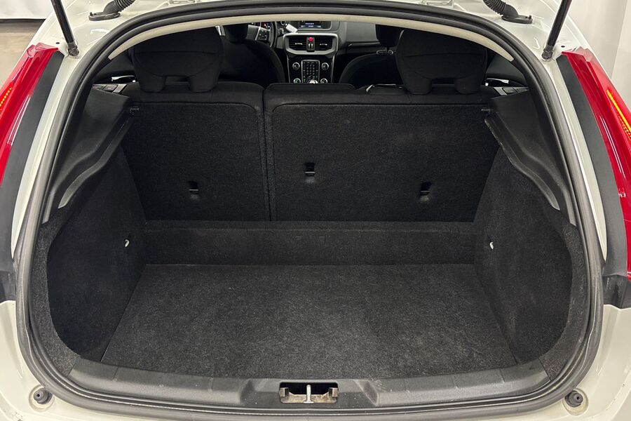 Volvo V40 vaihtoauto