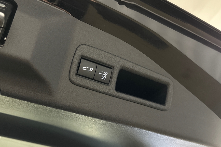 Toyota bZ4X vaihtoauto