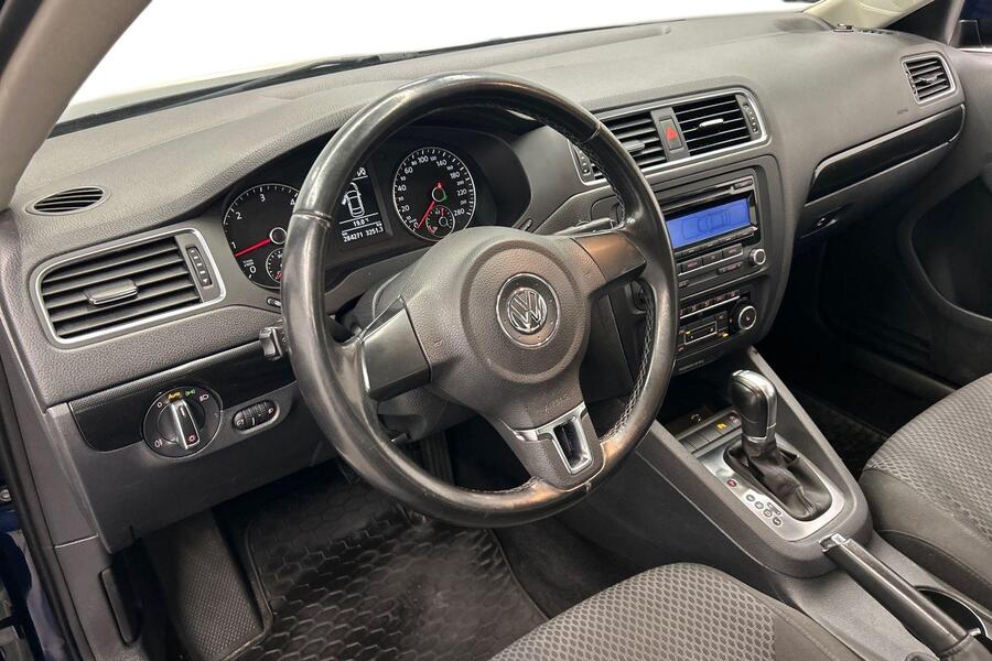 Volkswagen Jetta vaihtoauto