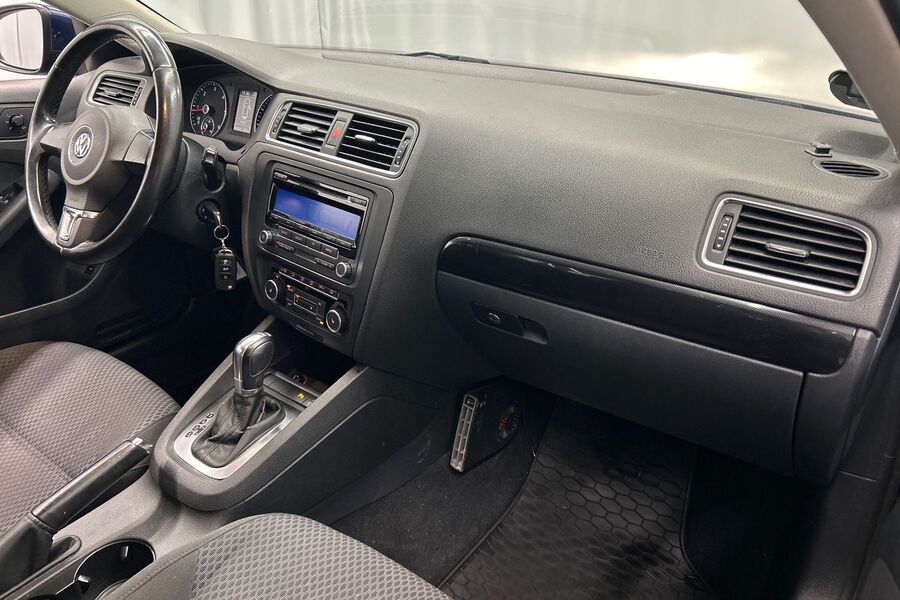 Volkswagen Jetta vaihtoauto