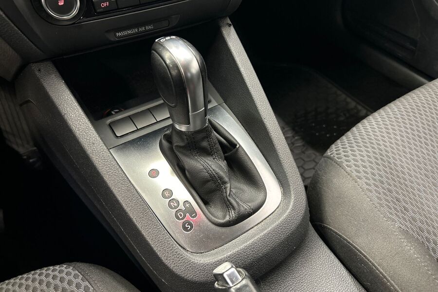 Volkswagen Jetta vaihtoauto