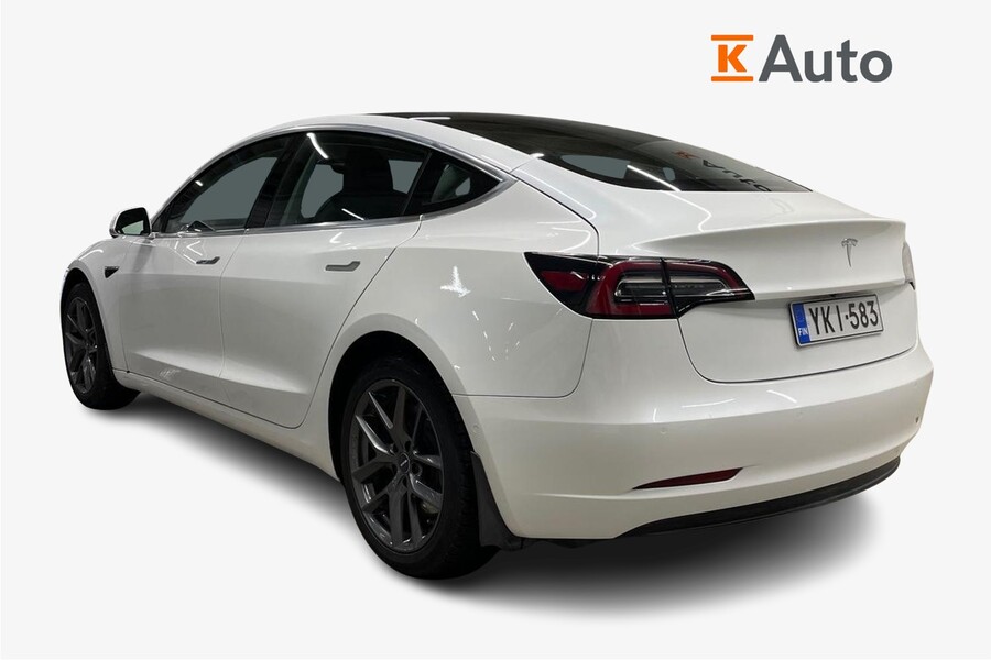 Tesla Model 3 vaihtoauto