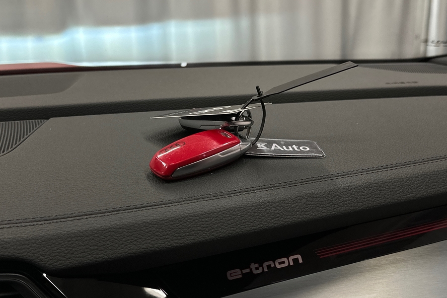 Audi e-tron vaihtoauto