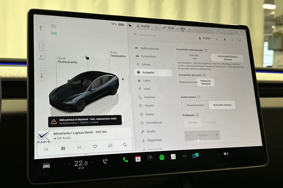 Tesla Model 3 vaihtoauto