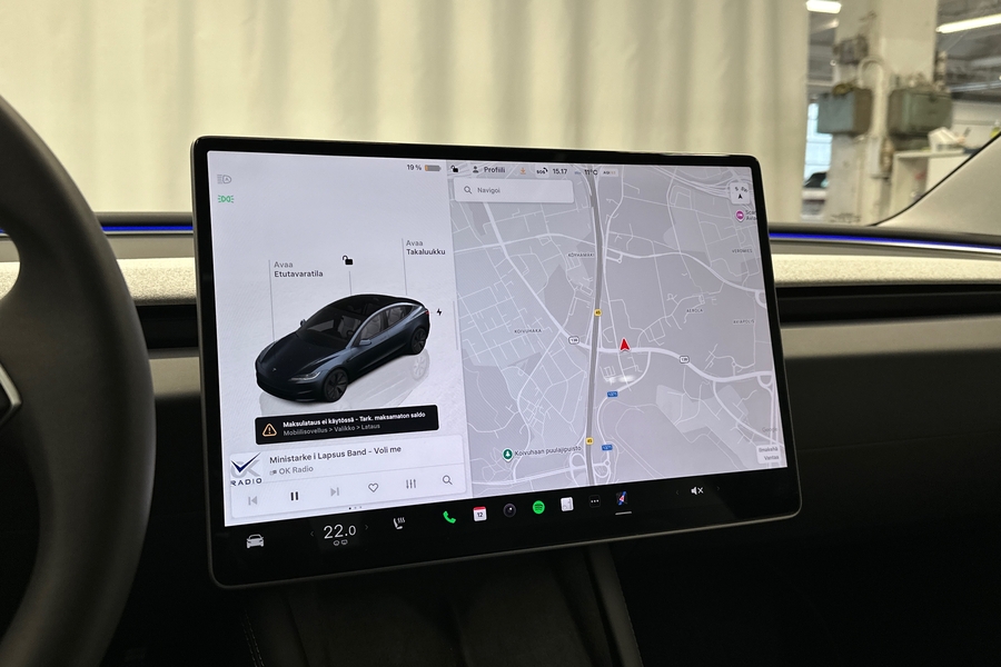 Tesla Model 3 vaihtoauto
