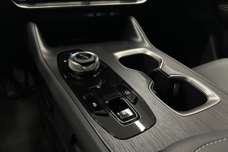 Lexus RZ vaihtoauto