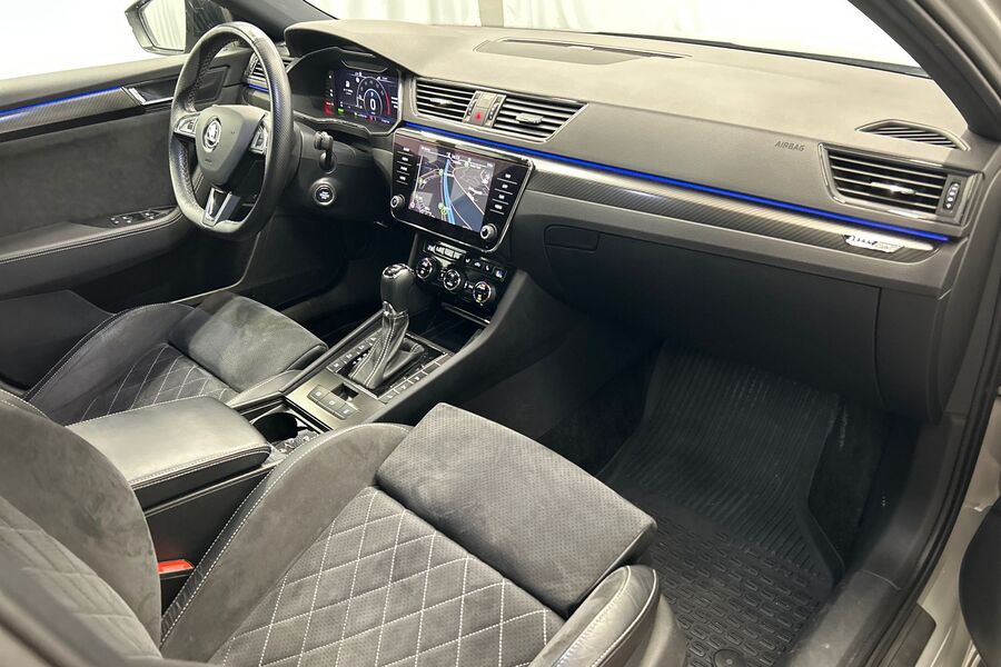 Skoda Superb vaihtoauto