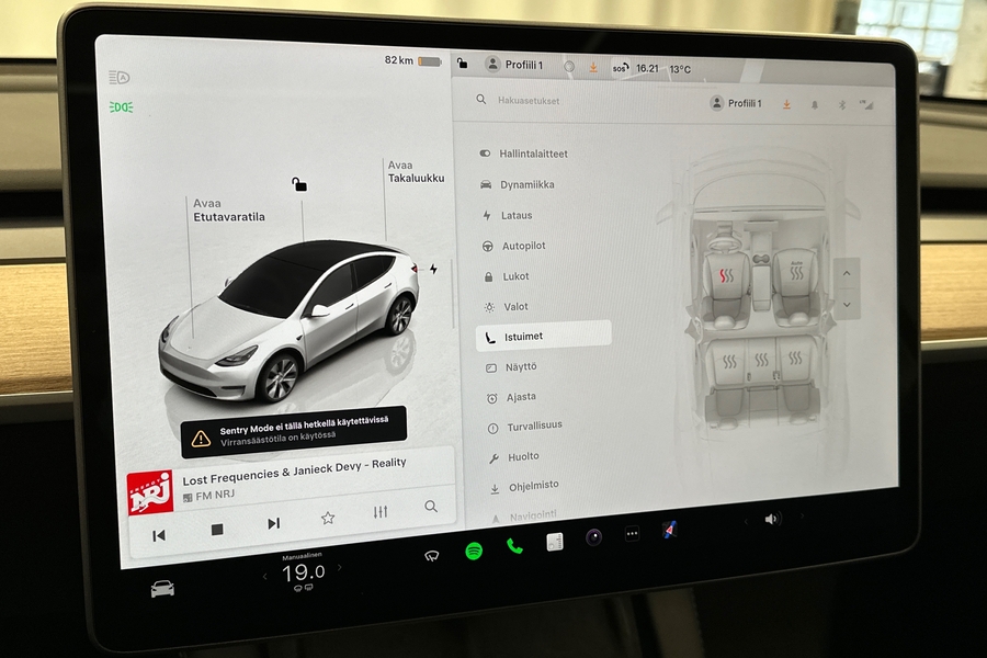 Tesla Model Y vaihtoauto