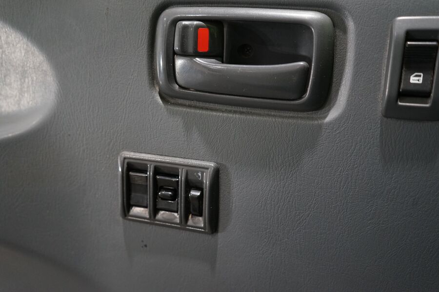 Toyota Hiace vaihtoauto