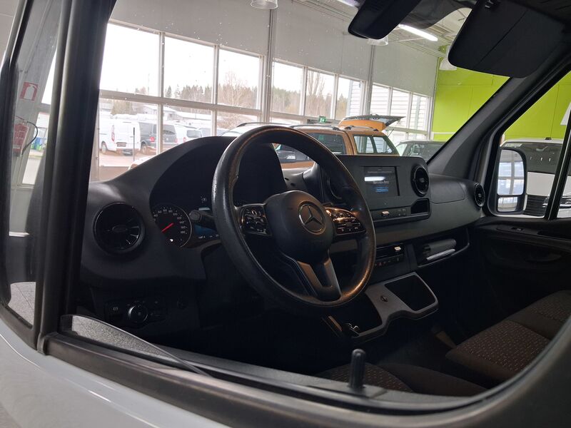 Mercedes-Benz Sprinter vaihtoauto